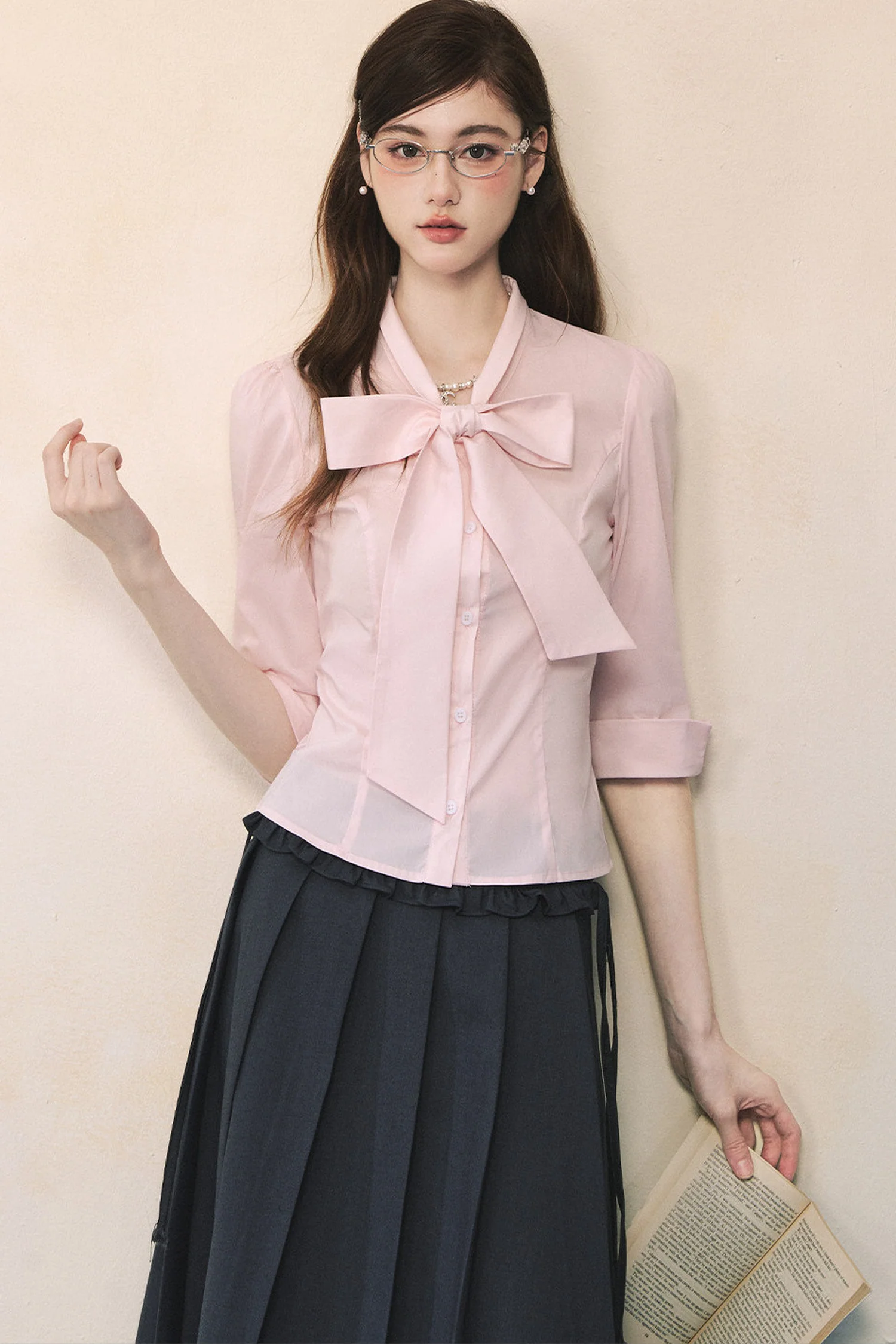 Pink Butterfly Tie-Neck Long-Sleeve Shirt - gxfjsh