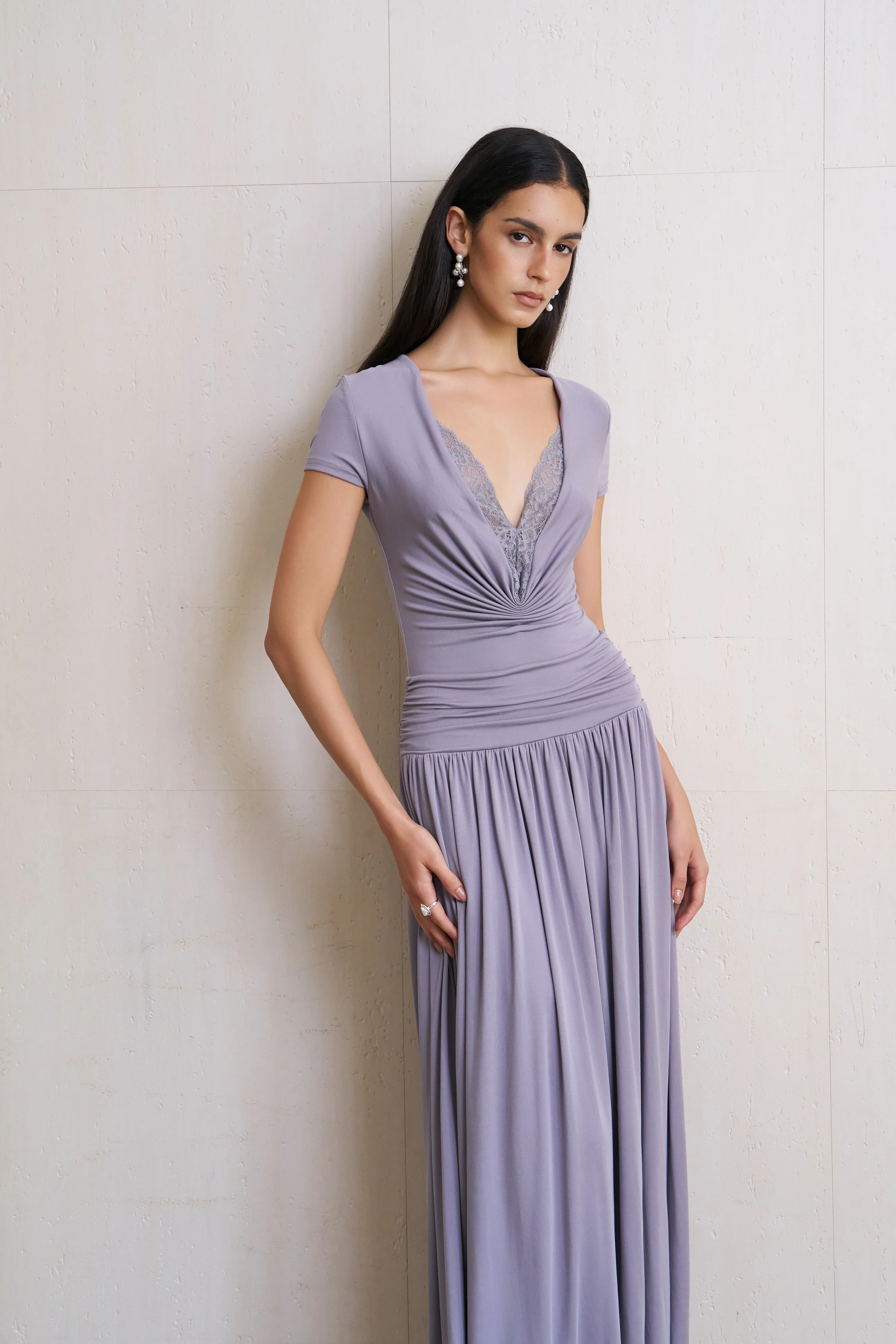 Lace V-neck ruched maxi dress
