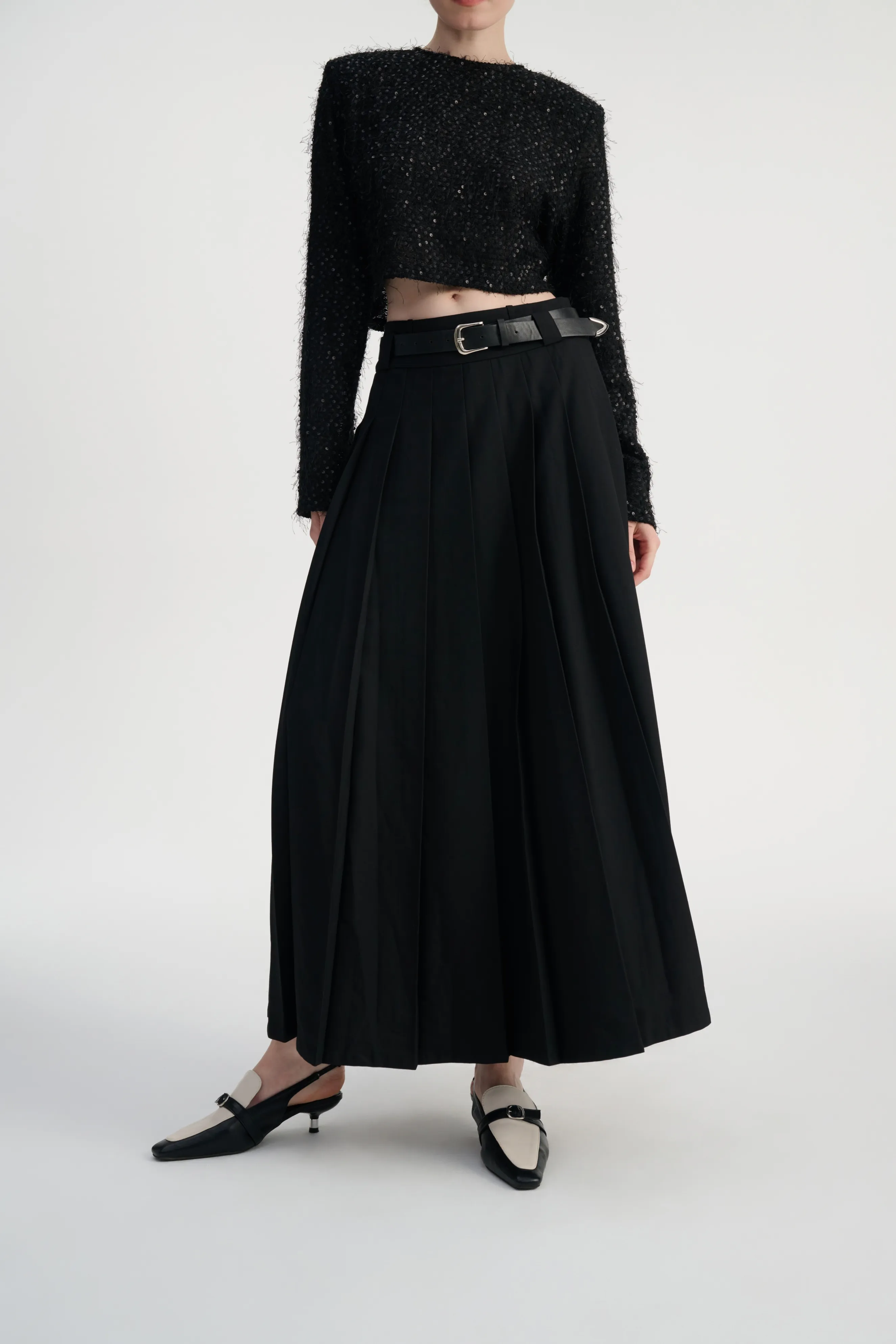 Pleated A-line maxi skirt