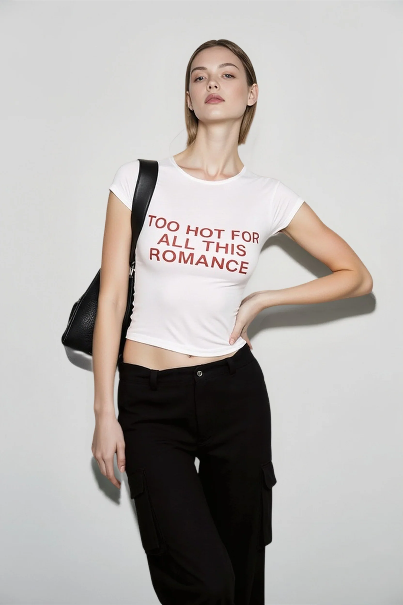 Contrast Letter Print Cropped T-shirts - malitai