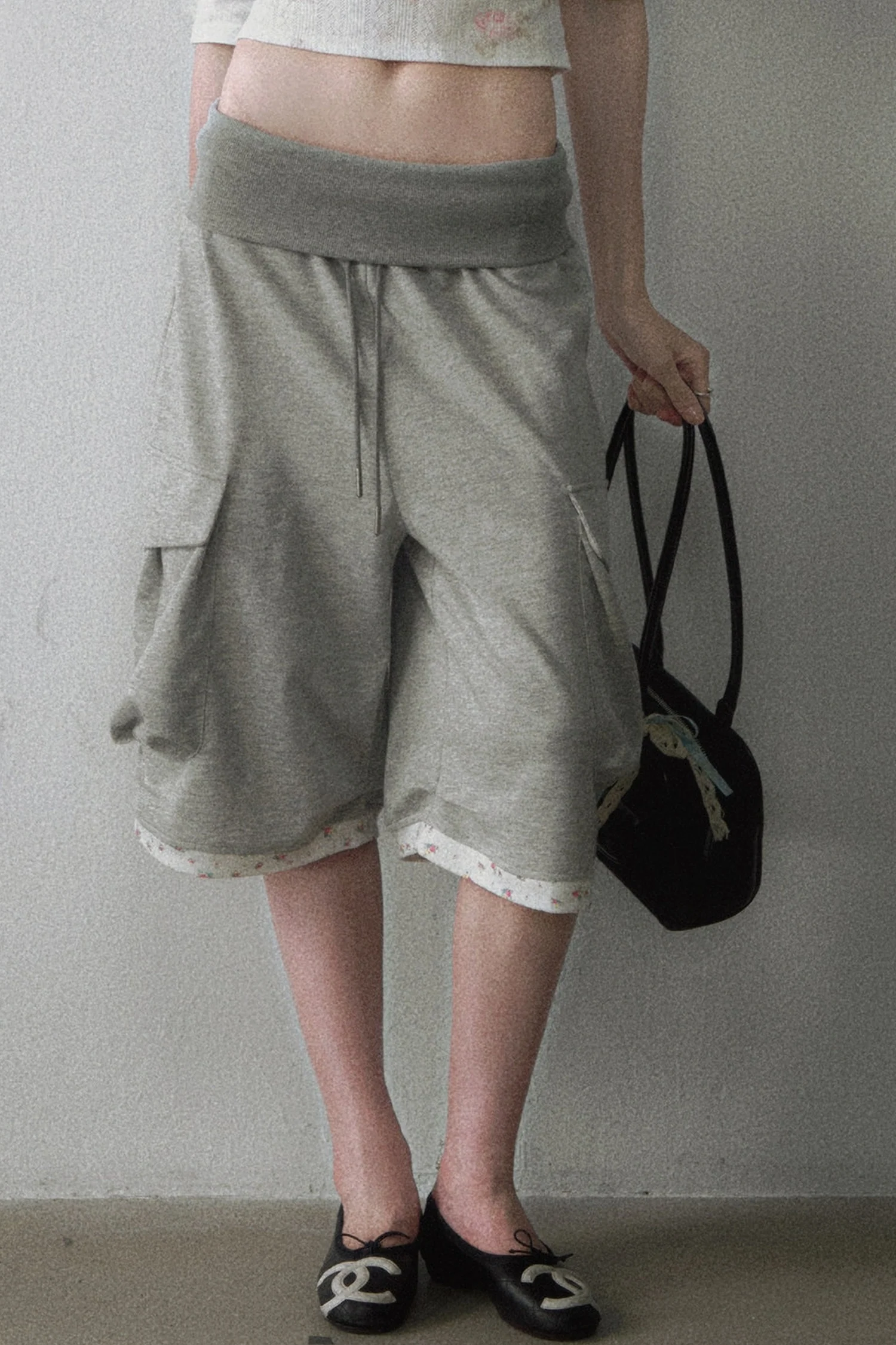 Gray Elastic Waist Cropped Pants - gxfjsh