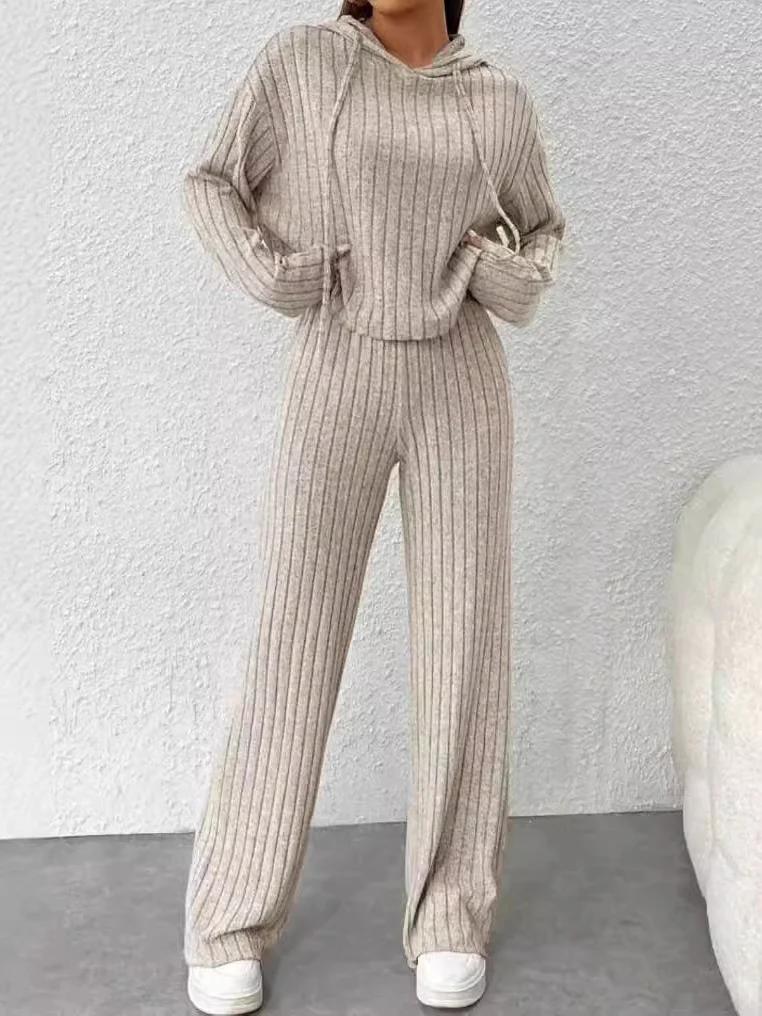 Loose hooded knitted striped long-sleeved set